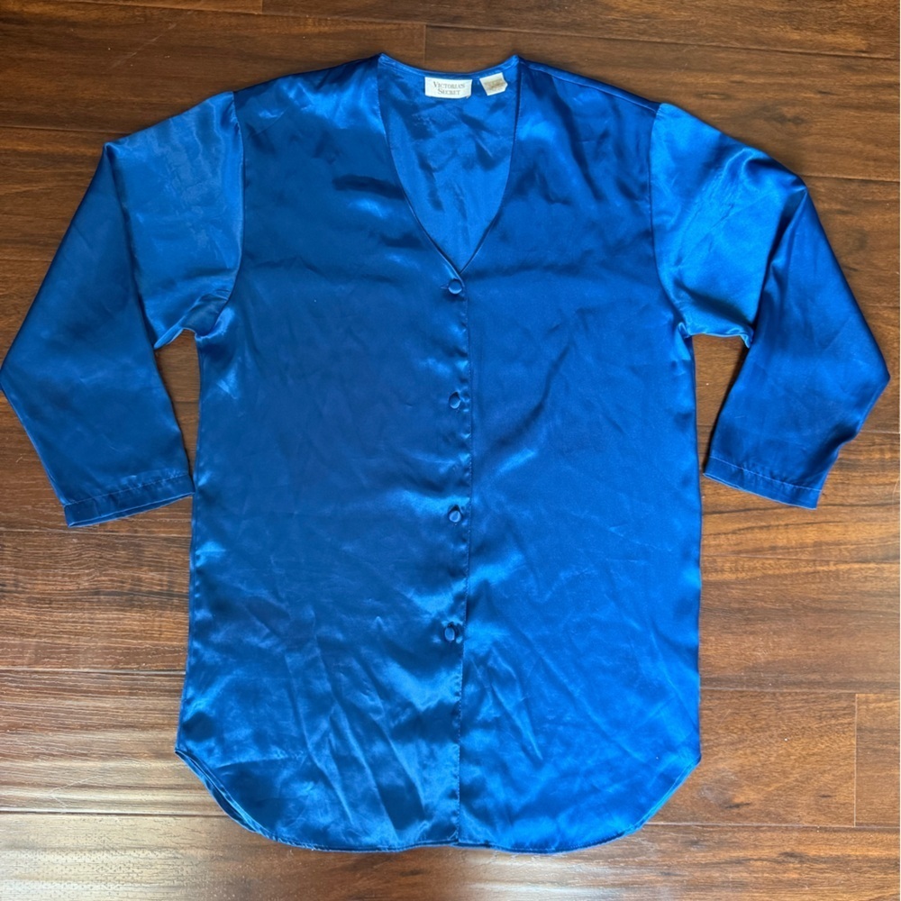 Vintage Victoria’s Secret Gold Label Blue Button up Nightgown